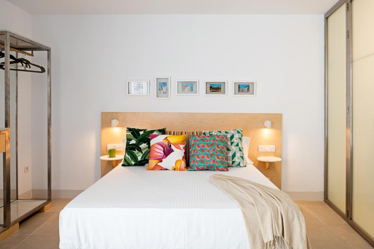 Apartamentos Y Estudios Centricos Conil Home Suite Кониль-де-ла-Фронтера Экстерьер фото