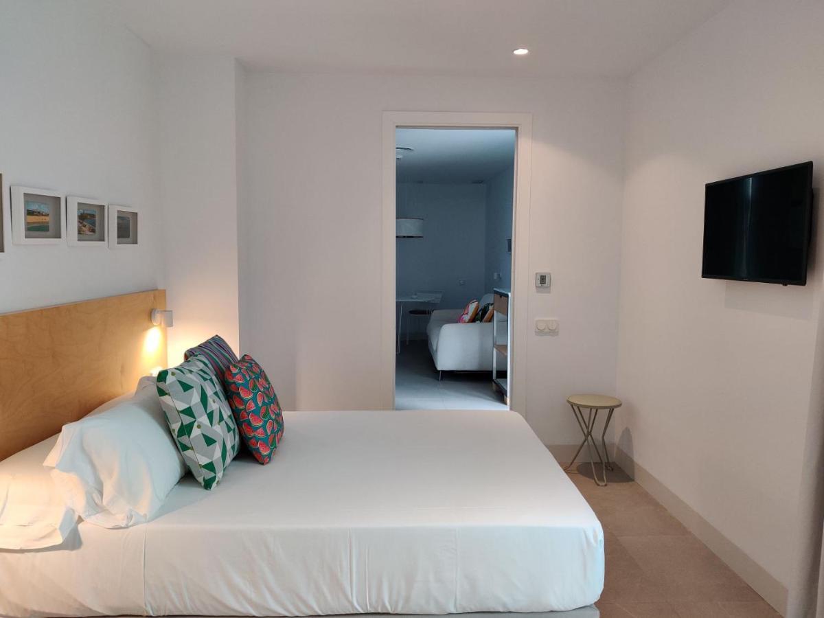 Apartamentos Y Estudios Centricos Conil Home Suite Кониль-де-ла-Фронтера Экстерьер фото