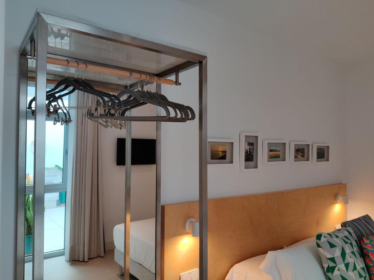 Apartamentos Y Estudios Centricos Conil Home Suite Кониль-де-ла-Фронтера Экстерьер фото