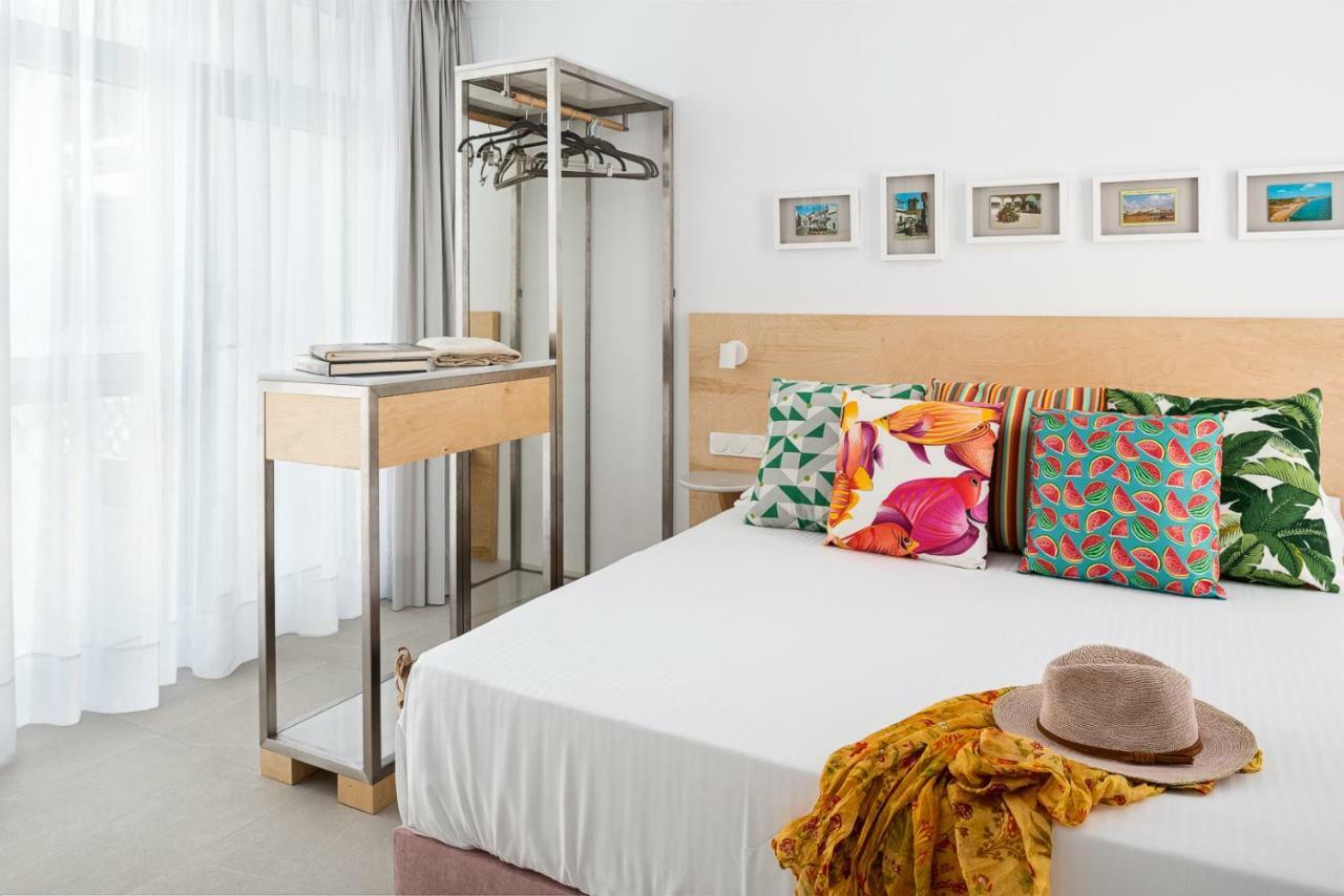 Apartamentos Y Estudios Centricos Conil Home Suite Кониль-де-ла-Фронтера Экстерьер фото