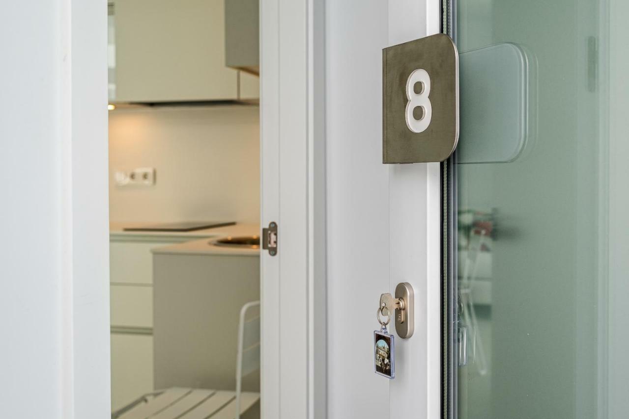 Apartamentos Y Estudios Centricos Conil Home Suite Кониль-де-ла-Фронтера Экстерьер фото